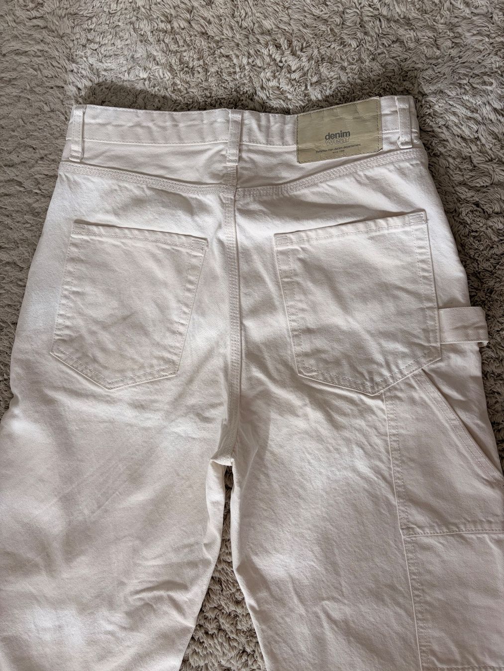 Bershka Jeans: Carpenter Jeans beige – Usato da Lutry venduto da respect_69 1