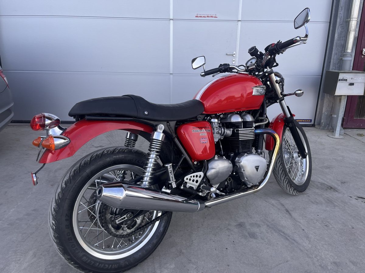 Triumph Strada: Triumph Thruxton 900 – Usato da Basadingen venduto da wabae 2