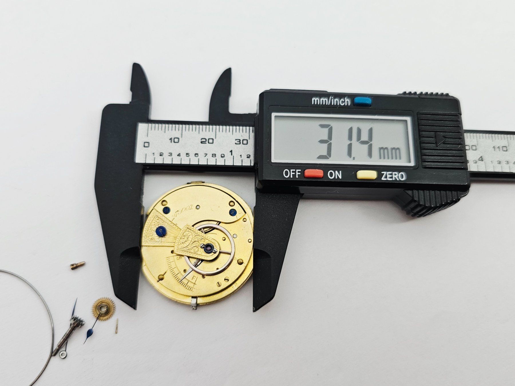 Orologi: Antikes Taschenuhrwerk – Difettoso da Bassersdorf venduto da AnkerWatch 6