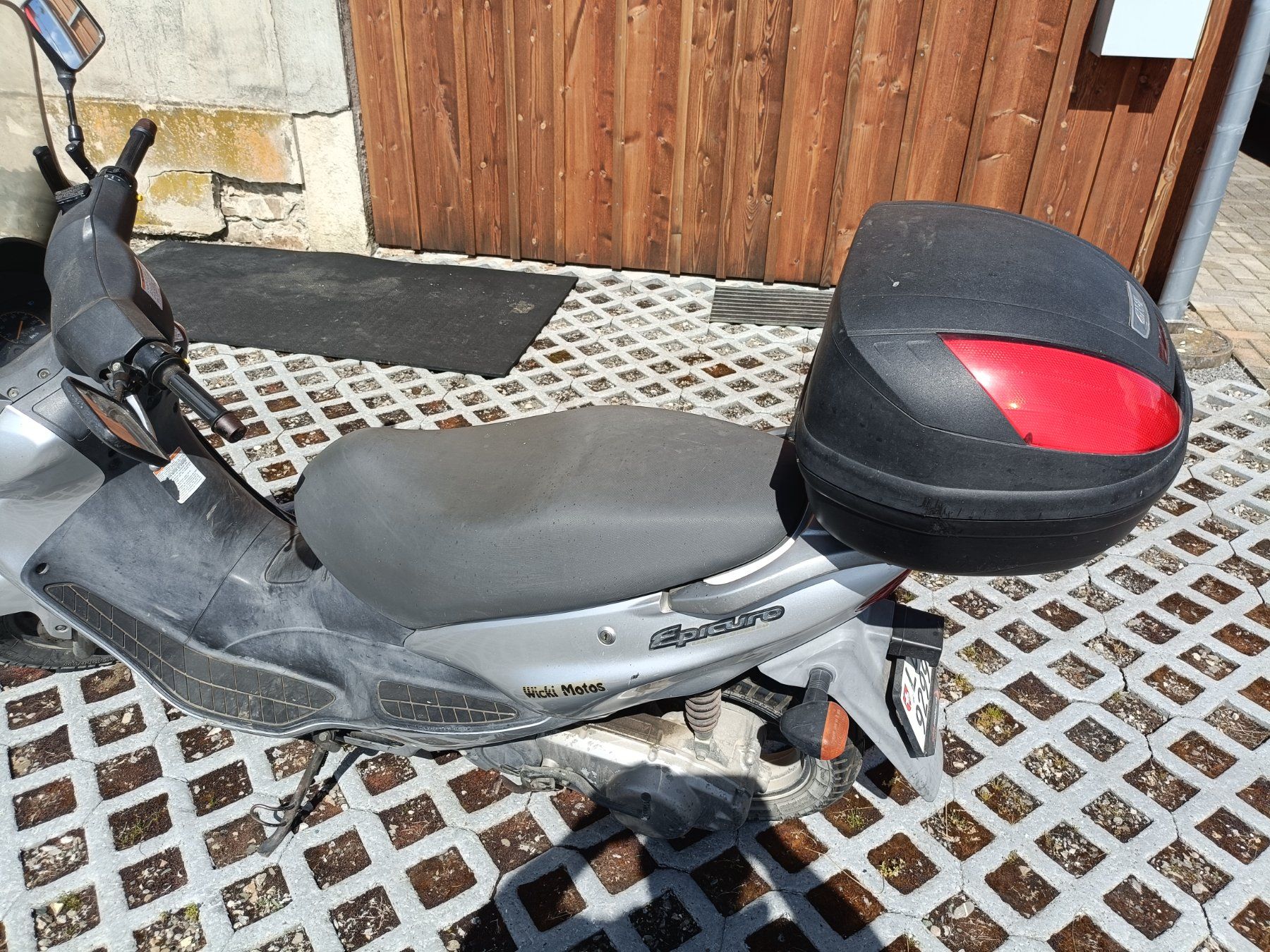 Suzuki Strada: Motorrad/Roller Suzuki UC 125 – Usato da Ennetmoos venduto da brunhildenb 1