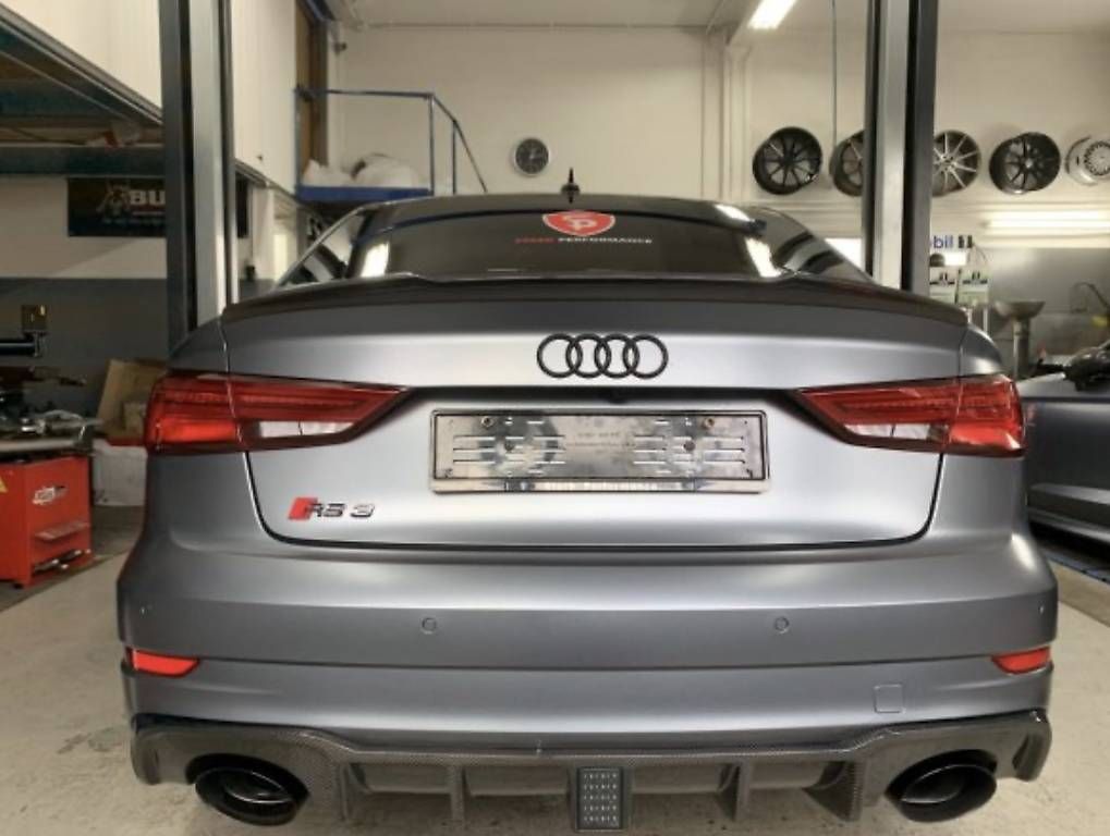 Duftöldiffusoren: Audi RS3 8V Sedan Carbon Diffusor – Gebraucht aus Pfäffikon von kur_vrd2 1