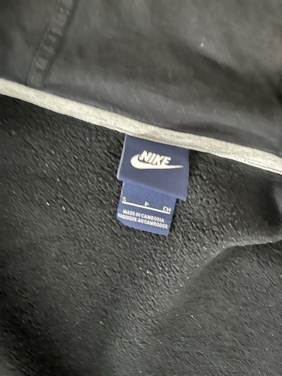 Nike Vestes: Jacket Nike – D'occasion à Genève par bal_p8mj 2