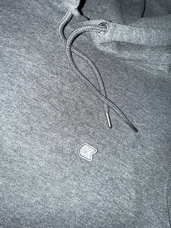Calvin Klein Maglioni & Felpe: Calvin Klein Hoddie – Usato da Schwende venduto da debisch 1