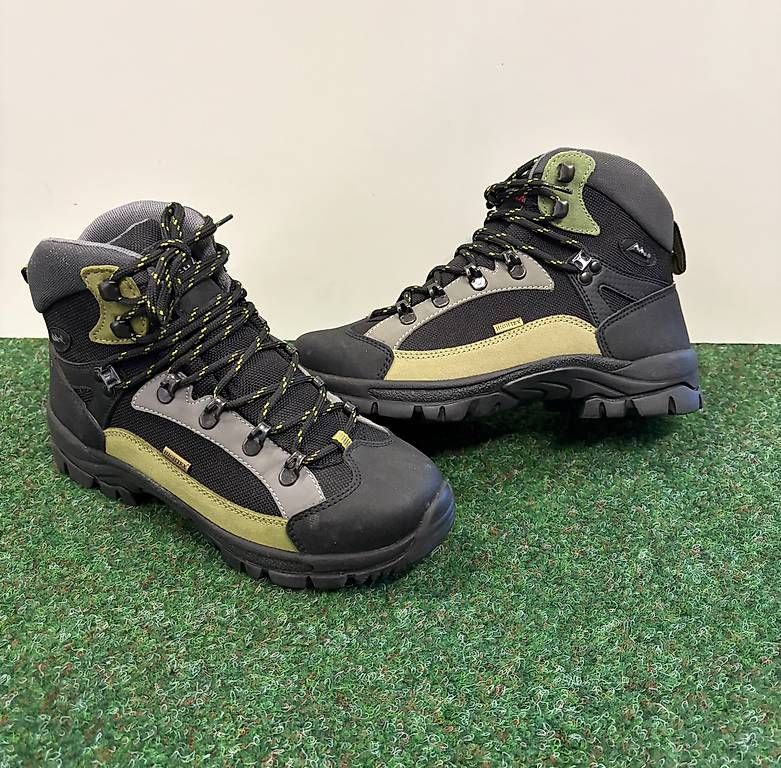 Damenschuhe: Neue Wanderschuhe Grösse 38 – Neu und originalverpackt aus Kerns von inspo 2