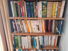 Lot de livres variés, divers sujets, environnement, classic