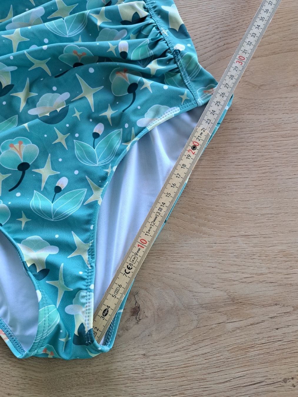 Maillots de bain & Bikinis: Badekleid – D'occasion à Ebnat-Kappel par Zurk 1