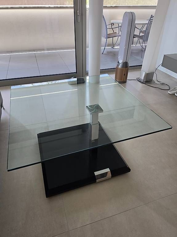 Tavoli: Table basse en verre, hauteur réglable – Usato da Genève venduto da ale_55vb