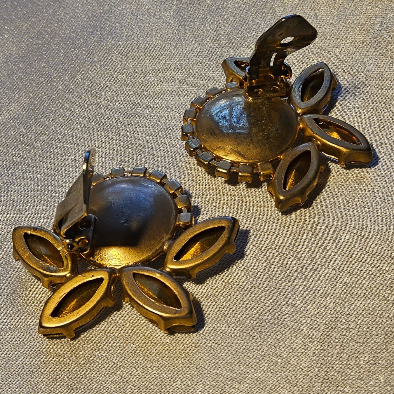 Ohrringe & -stecker: Vintage Top Strass Ohrclips ca 1940-50 – Gebraucht aus Zürich von helsan 6