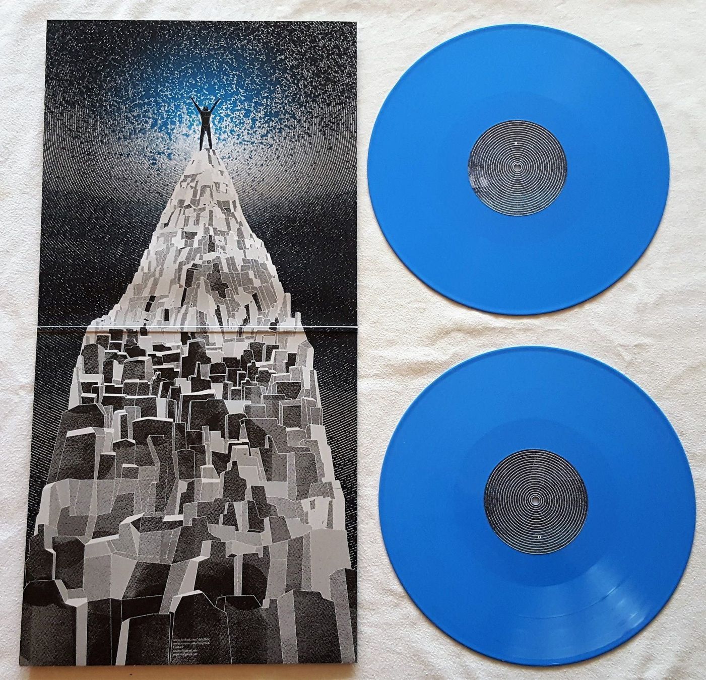 Dischi in vinile: Adrift - Black Heart Bleeds Black - 2012 - First Press Spain – Nuovo (secondo la descrizione) da Uster venduto da Zardodel 3
