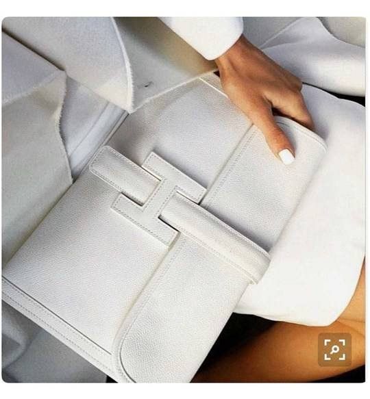 Hermès Valigie & Borse: Hermés Pochette Jige PM – Usato da Pully venduto da Occasions-luxe.Golay