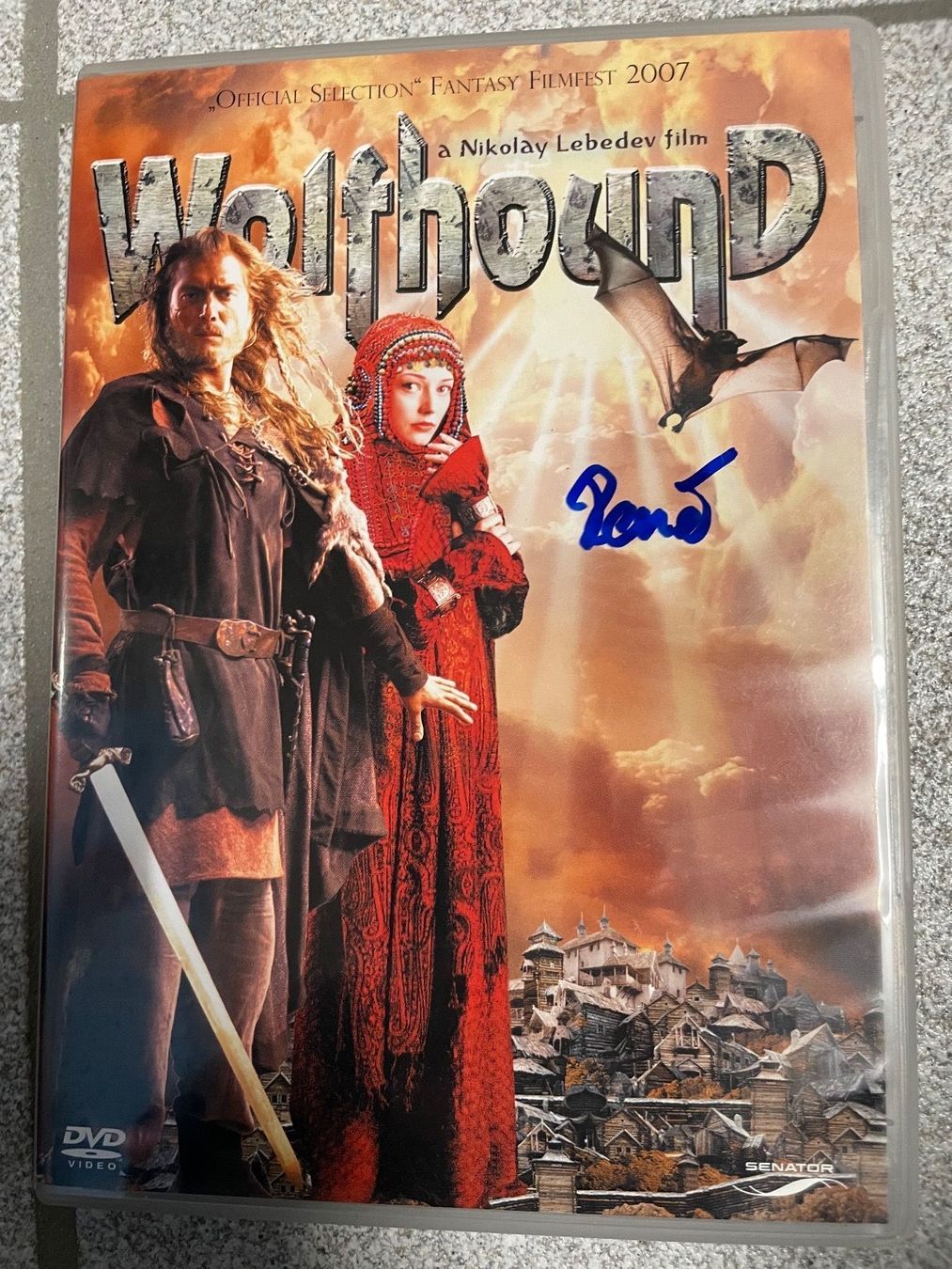 Tutti i DVDs: Wolfhound (DVD) # – Usato da Eschen venduto da 33shaggy33