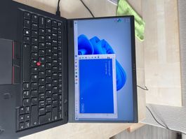 Lenovo ThinkPad X1 Carbon 6th Gen Win 11 Pro und Netzteil