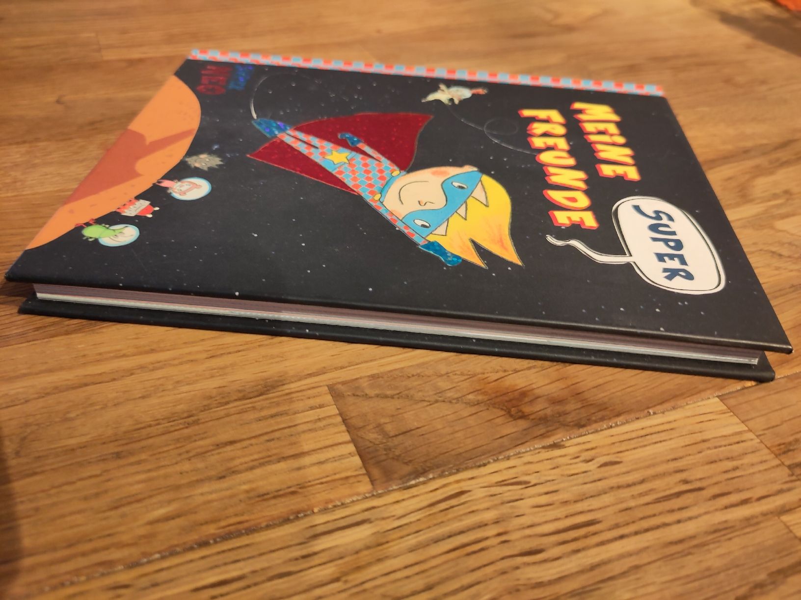 Libri: "Meine Super Freunde"  Freundebuch NEU – Nuovo (secondo la descrizione) da Biel/Bienne venduto da tschaggelari 5