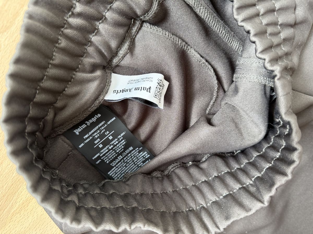 Palm Angels Pantalons: Palm Angels Trainingshose mit Logo, Gr.M – D'occasion à Luzern par Sunnyside_71 2