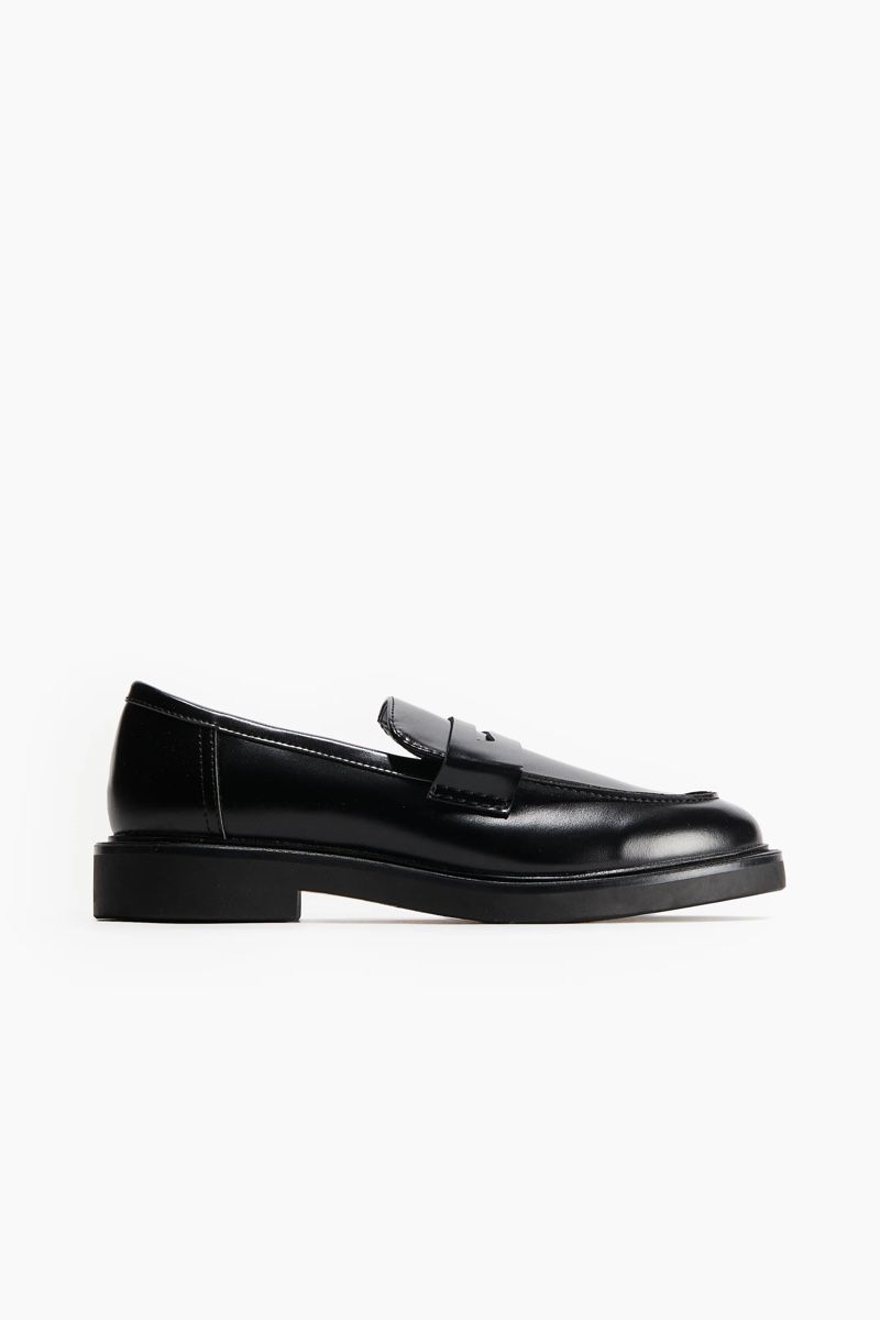 H&M Scarpe da uomo: Leather Loafers – Usato da Zürich venduto da Soudeh_Alice 3