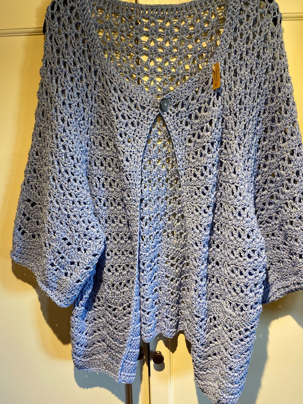 Giacche: STRICKJACKE DAMEN,EINZELSTÜCK,HANDGEMACHT – Nuovo e nell'imballaggio originale da Meienried venduto da ManuelaBoutique 2
