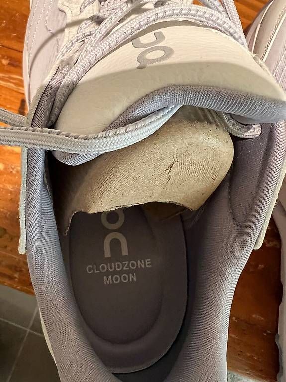 Damenschuhe: Chaussure On Cloudzone moon femme – Gebraucht aus Neuchâtel von Nadiahon 3