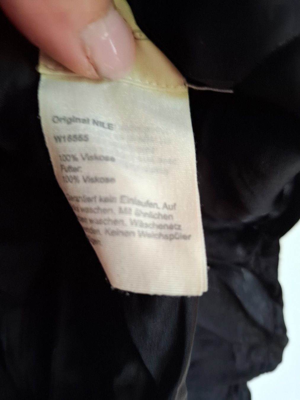Nile Lotti di vestiti: Nile Jacke und kurzärmlige Bluse – Usato da Filet venduto da cla_9kqr 3