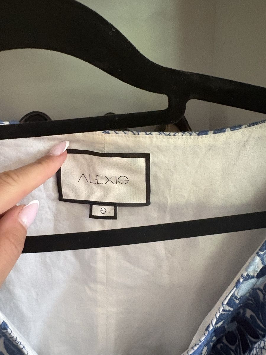 Robes: Alexis Kleid S – D'occasion à st. gallen par everythingyouwishfor 1