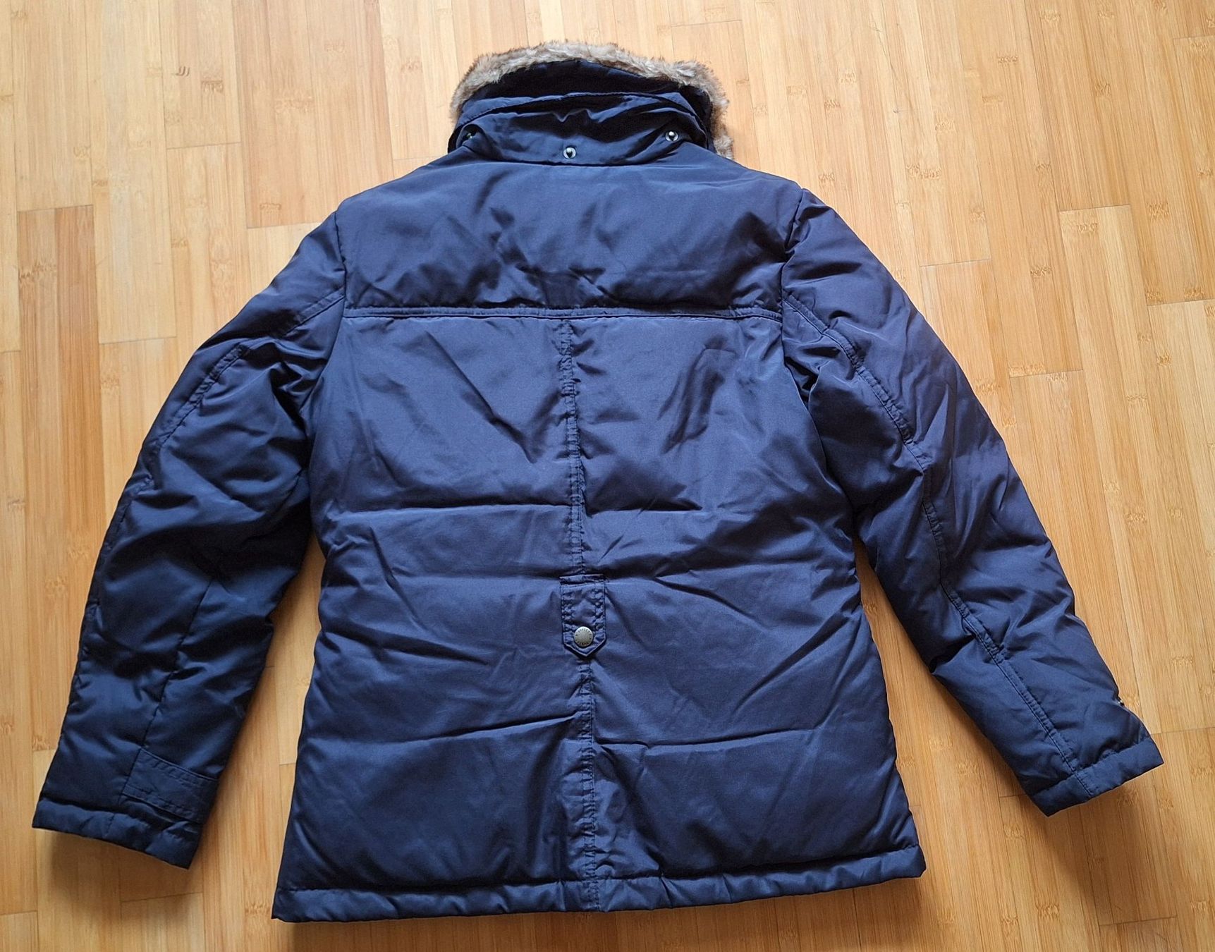 Jacken: Winterjacke/M – Gebraucht aus Wattwil von Siedlergreen 1