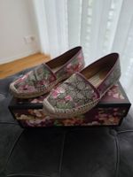 Gucci GG Supreme Blooms Printed Canvas Espadrilles.