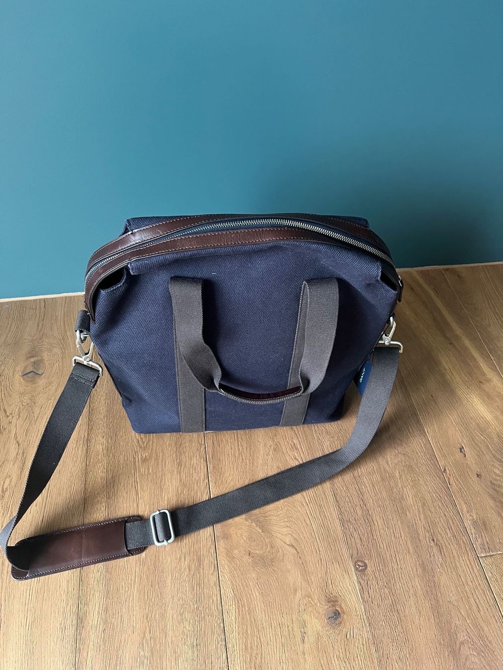 Gant Sacs: GANT Bürotasche dunkelblau – Neuf avec emballage d'origine à Flims Dorf par Specials 2