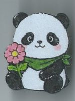 Panda mit Blume, Pin