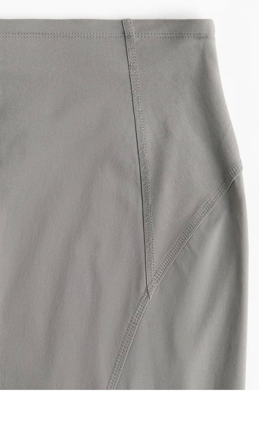 H&M Jupes: Grauer Rock Damen Grösse S – Neuf (Voir description) à Kloten par swarovski16 1