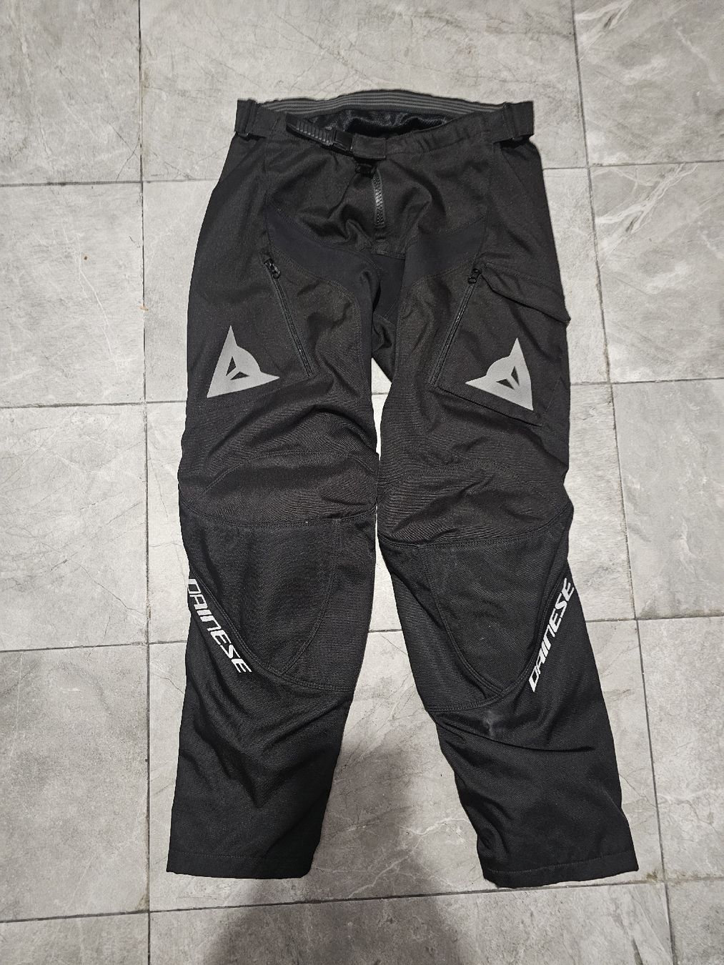 Dainese Pantaloni: Dainese Motorradhose, Grösse 50, – Usato da Schüpfen venduto da gow_cc7s