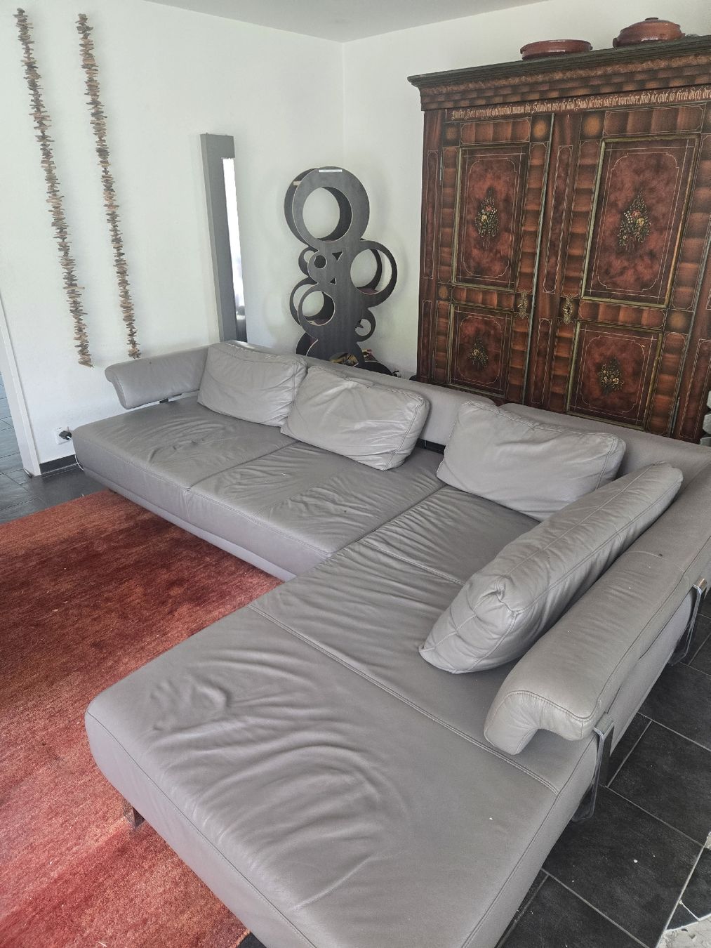 Pfister Sofas: Ecksofa Leder grau mit Hocker gebraucht – D'occasion à Rüti ZH par Deltakids