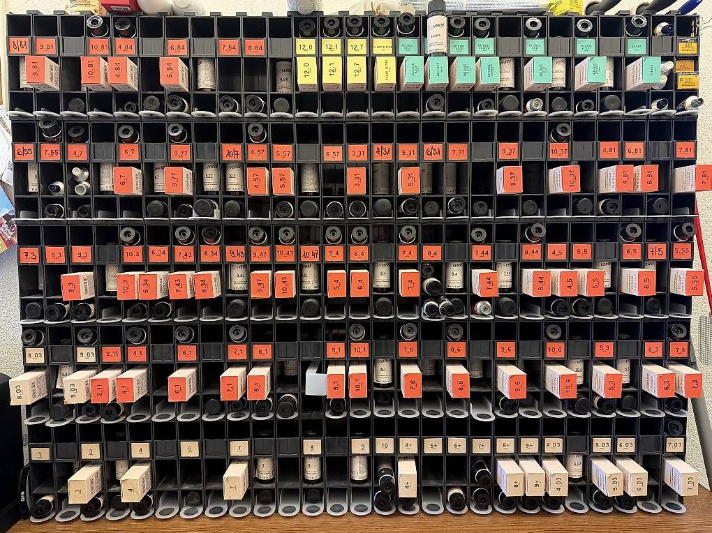 Tinte: EVO Hue Verse Haarfarben – Usato da Wittenbach venduto da janine37
