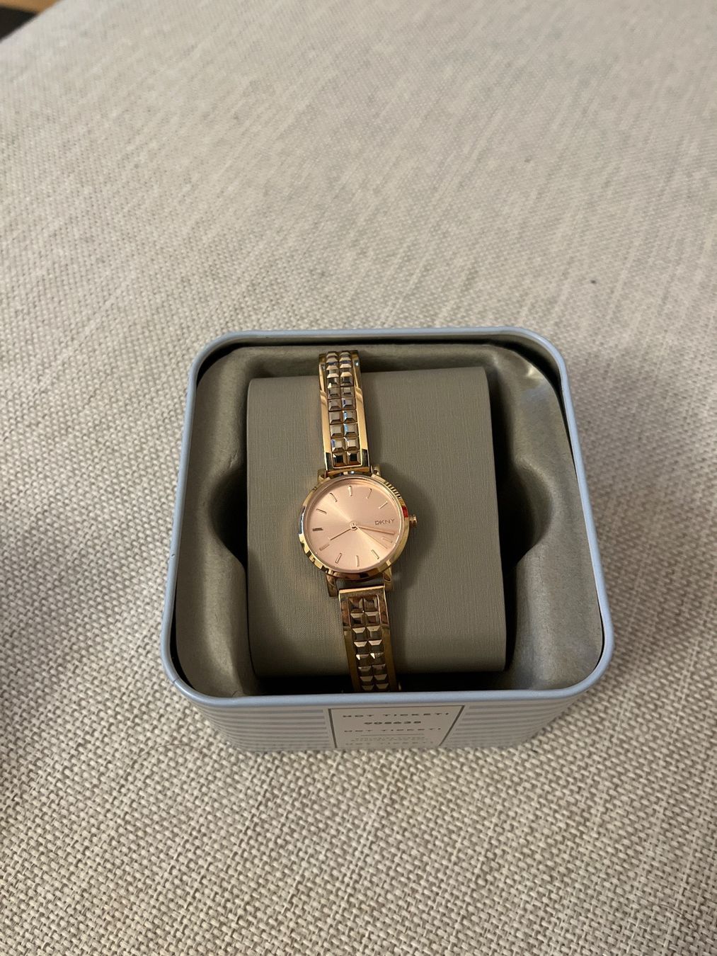 DKNY Orologi: Dkny Uhr – Usato da Aesch BL venduto da san_trv5 2