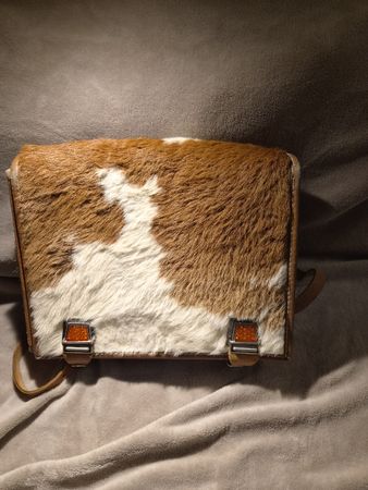 Vintage Schulthek mit Kuhfell
