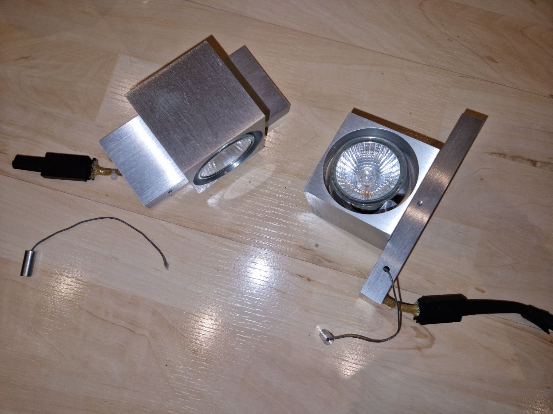 Lampen: 2 Lampen – Defekt aus Balterswil von Little-nemo