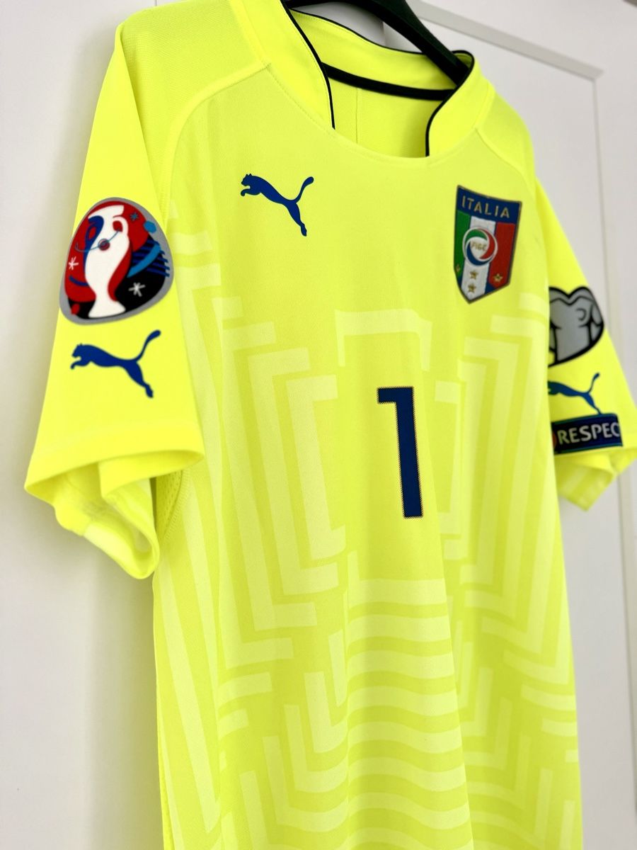 Puma Canottiere & Pantaloni: Gigi Buffon Italia match worn signed Juventus – Usato da Lugano venduto da Trapp2828 1
