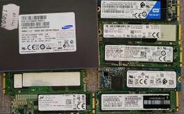 8×Konvolut SSD Festplatten Samsung WD Intel diverse Modelle