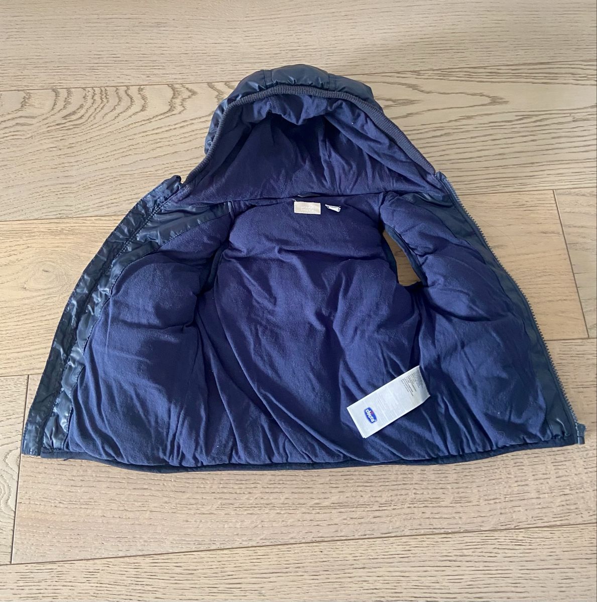 Chicco Altro abbigliamento per bambino: Weste Chicco Teddy Scout, Grösse 86 – Usato da Arbedo venduto da gregmccooper 1