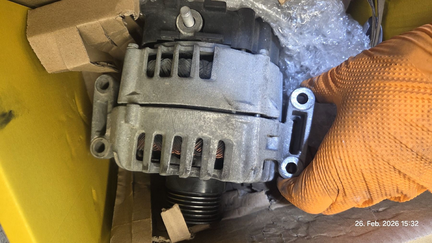 Mercedes-Benz  Motori: w906 Mercedes Sprinter 200A Alternator – Usato da Bättwil venduto da McG_24 2