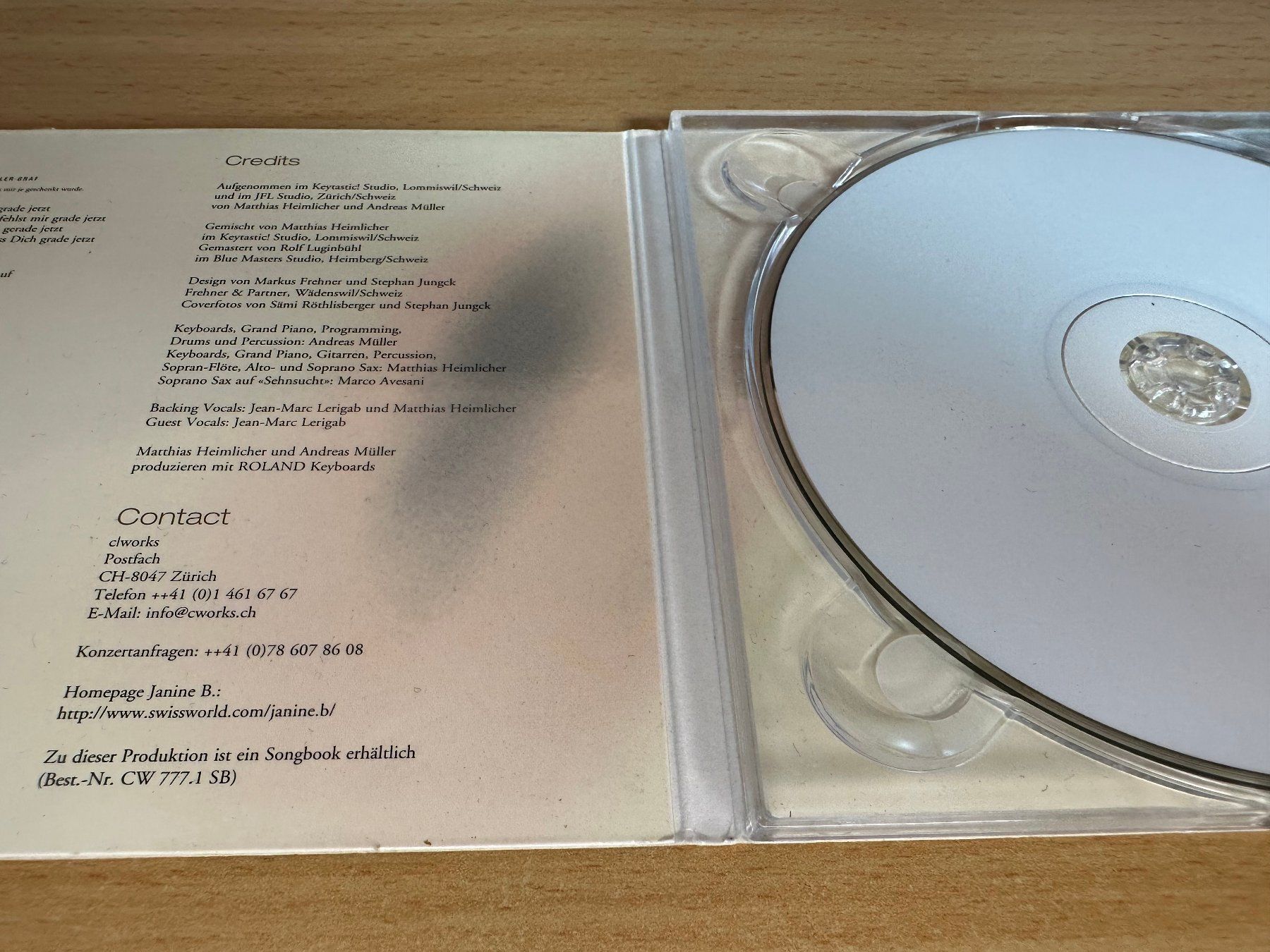 CD: B. Janine - Mehr als Worte – Usato da Rikon im Tösstal venduto da Alpenmutz 2