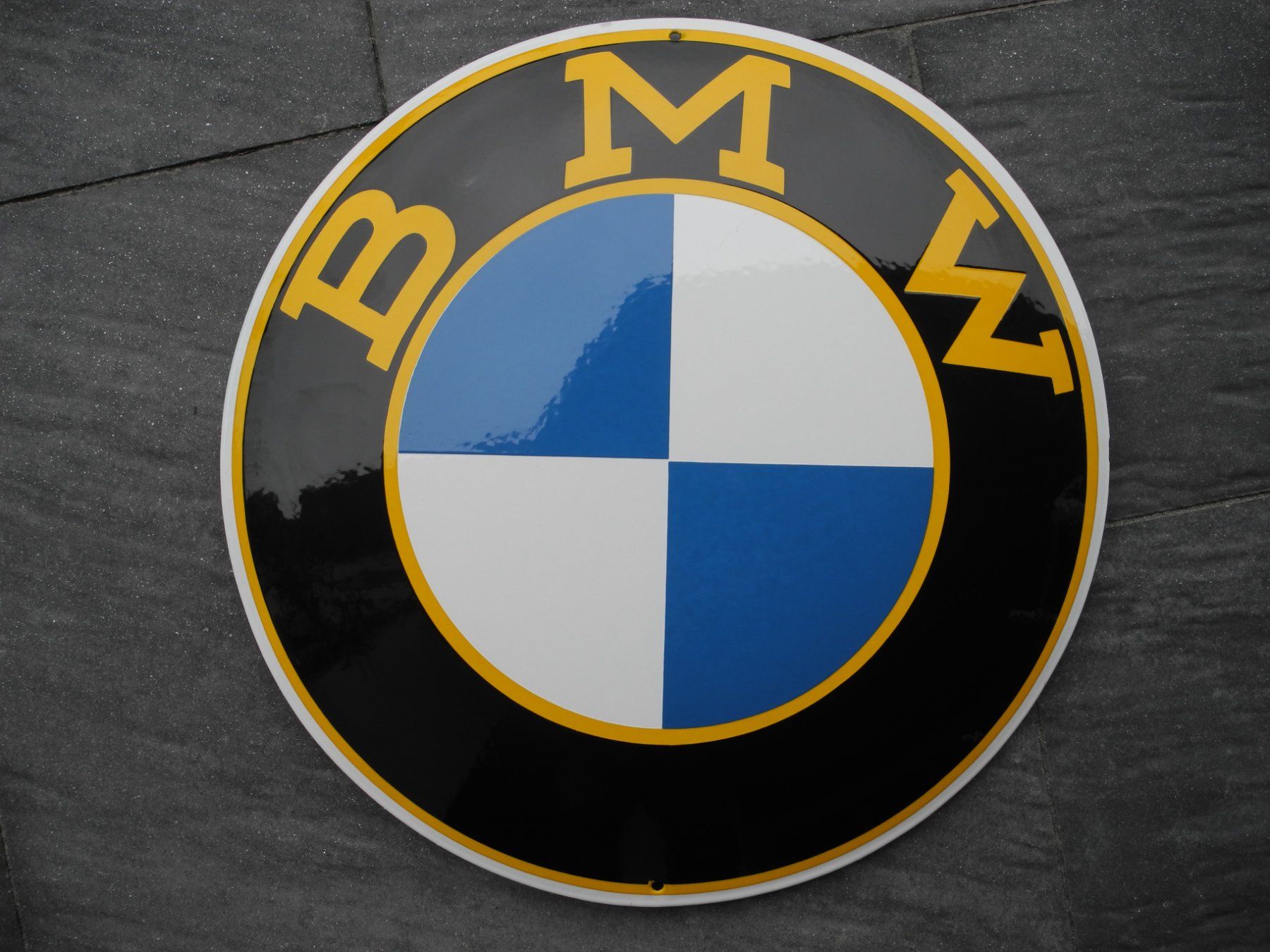BMW Schilder: XL BMW EMAILSCHILD – Neu (gemäss Beschreibung) aus Reinach AG von Huckleberrysix
