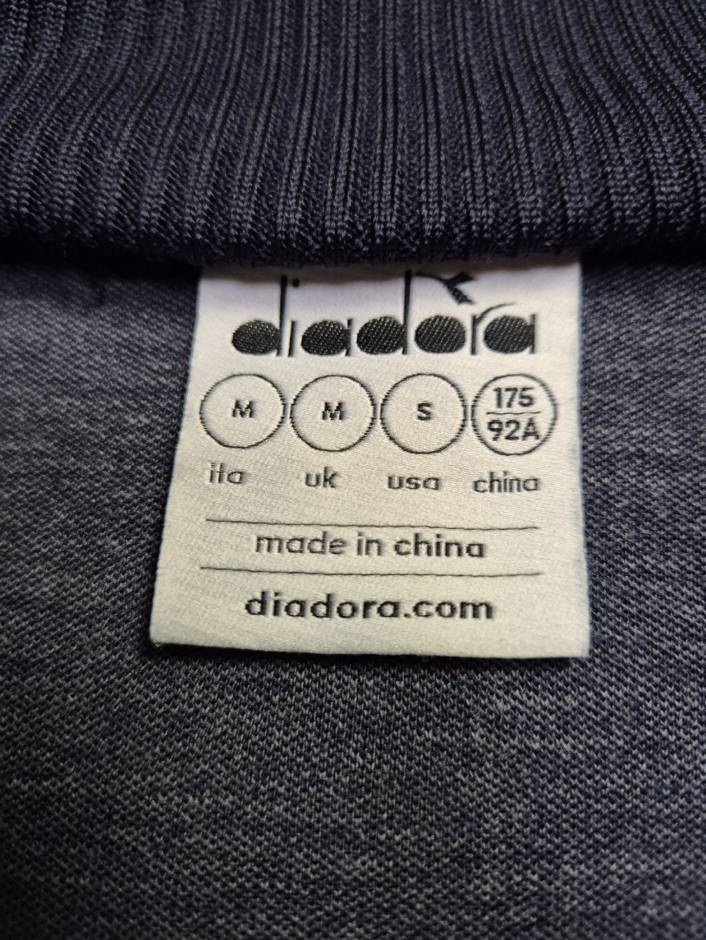 Diadora Giacche: Diadora Trainingsjacke Gr. M retro – Nuovo (secondo la descrizione) da St. Gallen venduto da CaliSunshine 3