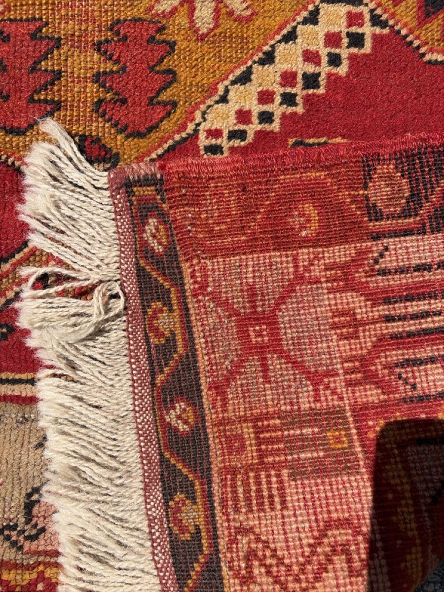 Teppiche: Ushak Teppich Türkei  – Gebraucht aus Wängi von Tesimo 4