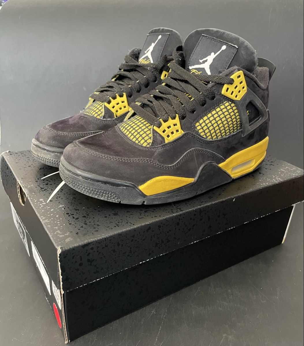 Jordan Scarpe da uomo: Nike Air Jordan 4 Retro, Black Thunder – Usato da Remetschwil venduto da Dissler75 2