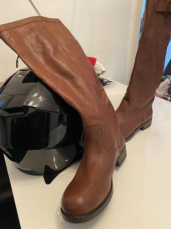 Scarpe da donna: Damen schuhe gr.40 – Usato da Zürich venduto da MAJAM65