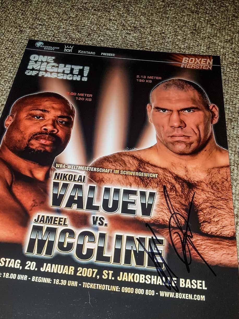 Autografi: Nikolai Valuev - Autogramm Boxing – Usato da Kaisten venduto da Simpsons4
