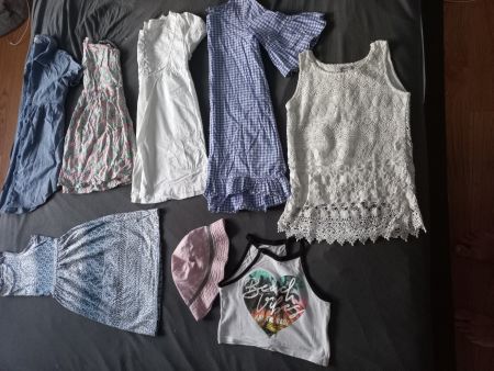 5 Kleider, 2 Shirt gr.134