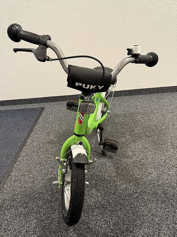 Puky Kinderfahrrad / grn, 12 Zoll / guter Zustand (Gebraucht) in Widen fr  CHF 65  nur Abholung auf Ricardo kaufen