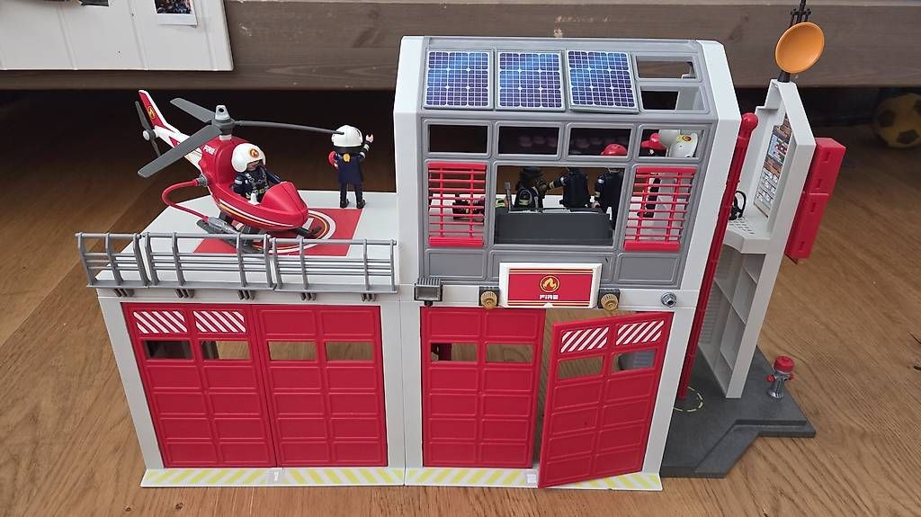 Giocattoli: playmobil feuerwehrstation – Usato da Niederwangen BE venduto da Hmela