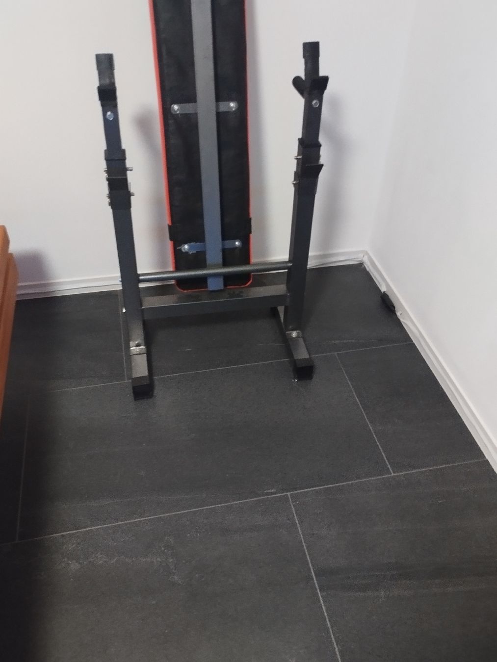 Hometrainer: Hantelbank mit Langhantel – Gebraucht aus Fischenthal von JURIGINAL 4