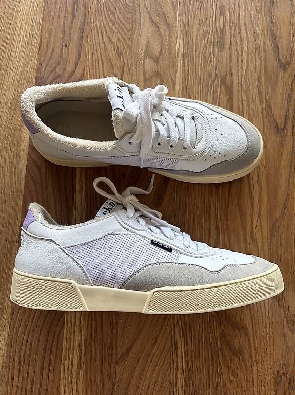 Scarpe da donna: Ekin Damensneaker Gr 41 – Usato da Schlieren venduto da var_dms8